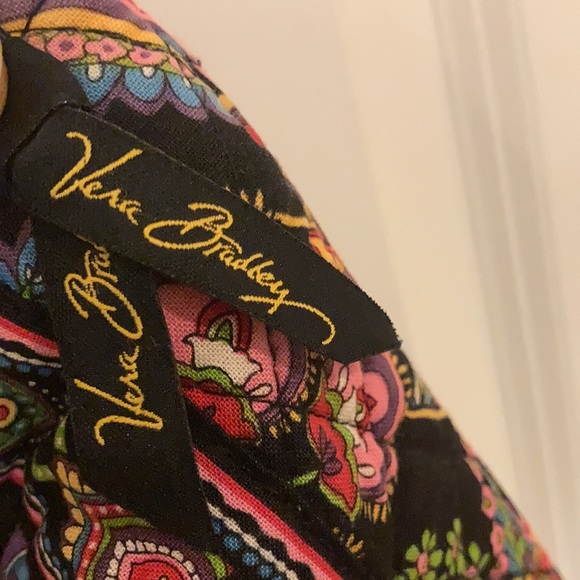 Vera Bradley Bag. - Picture 7 of 7